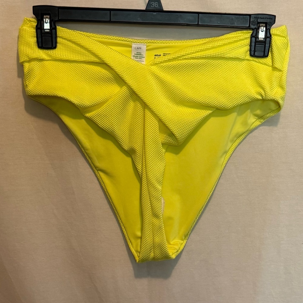 AA-622 Aerie NWT High Cut Cheeky Yellow Lined Summer Swim Bikini Bottoms Size XL